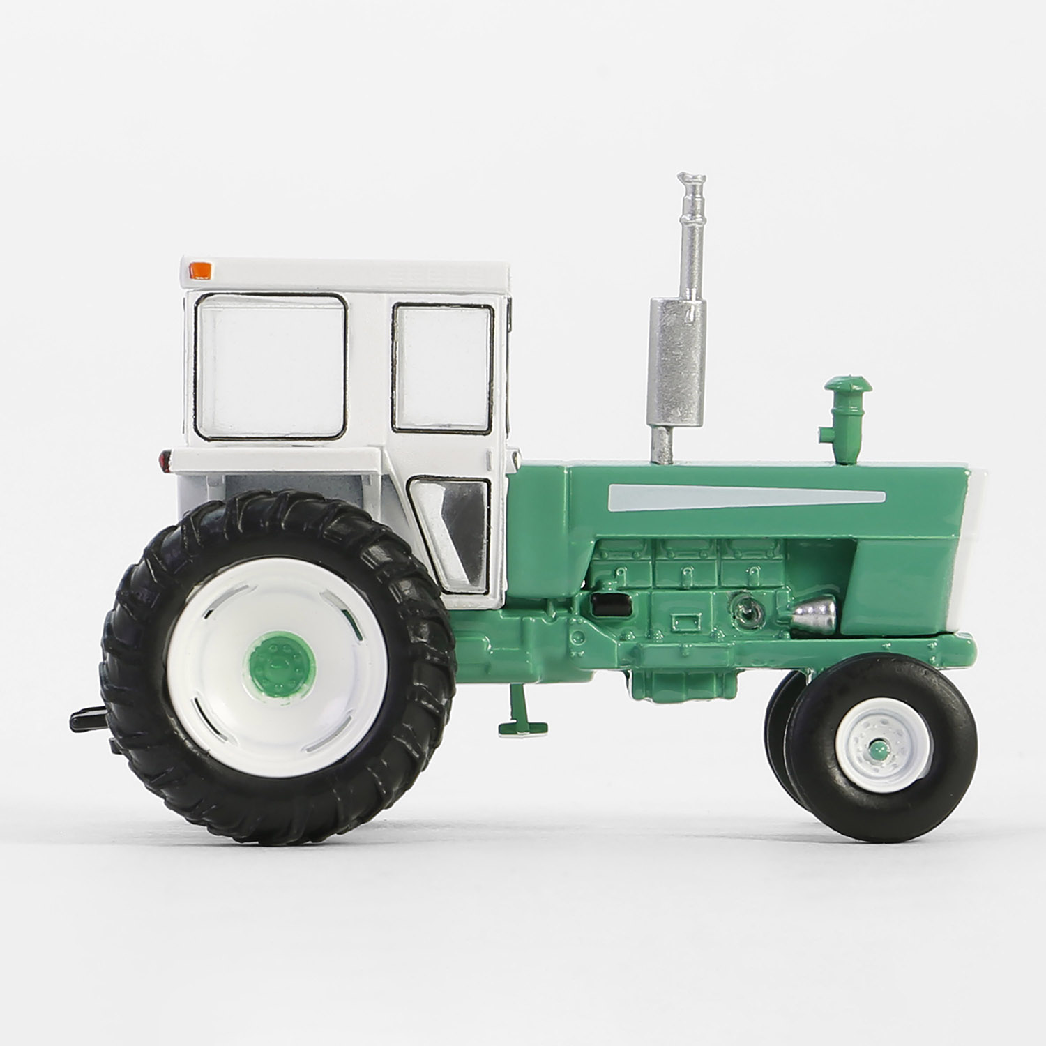 Tractor with Closed Cab