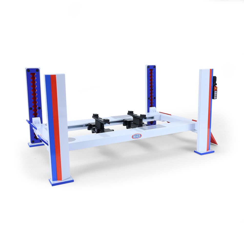 Four-Post Lift