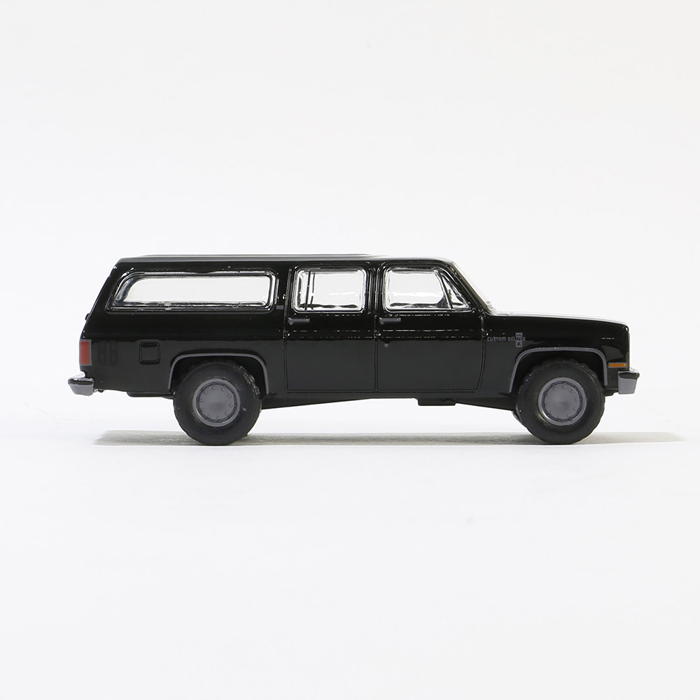 Suburban C10 Custom Deluxe