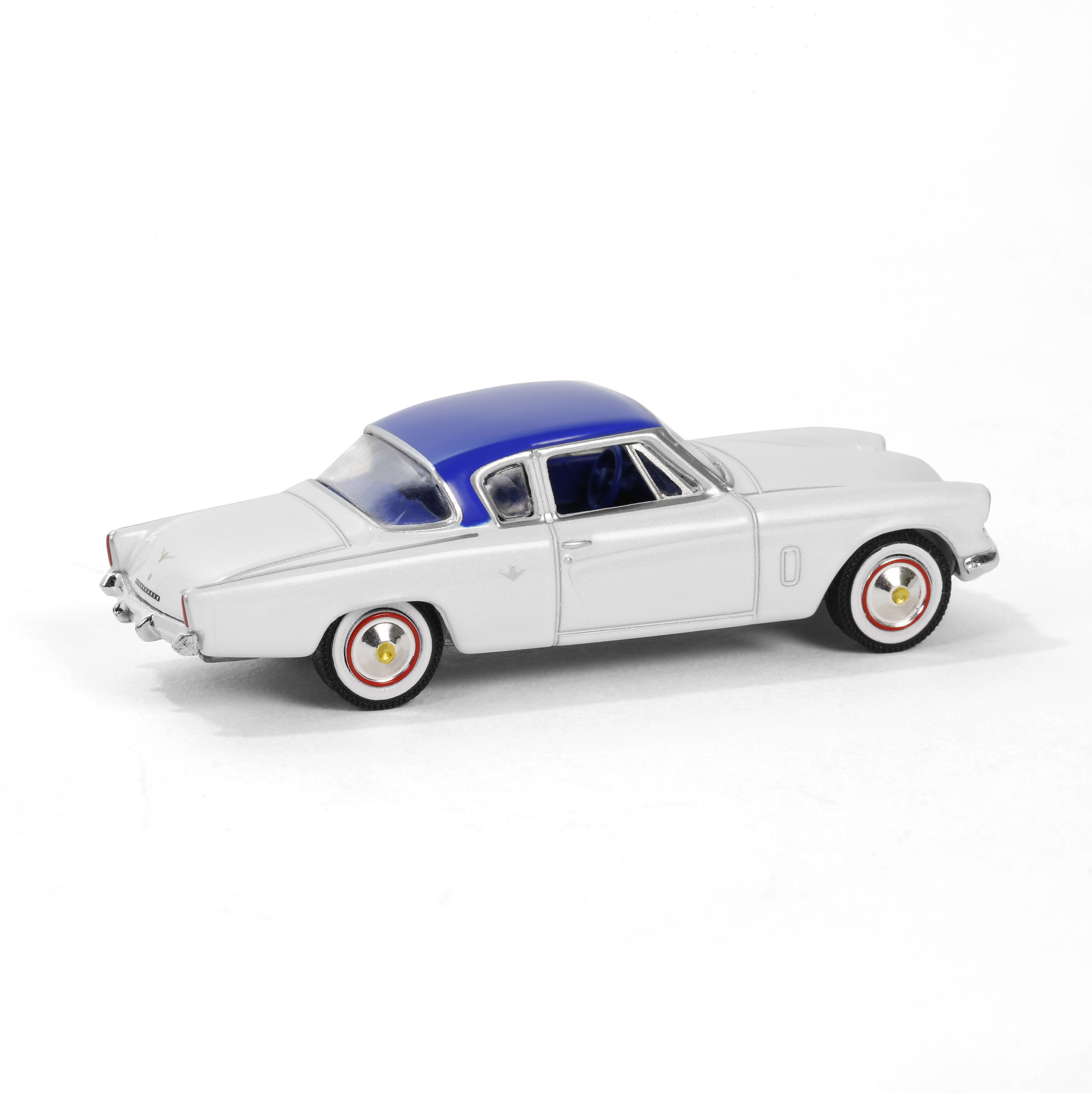 1954 Studebaker Commarder Starliner