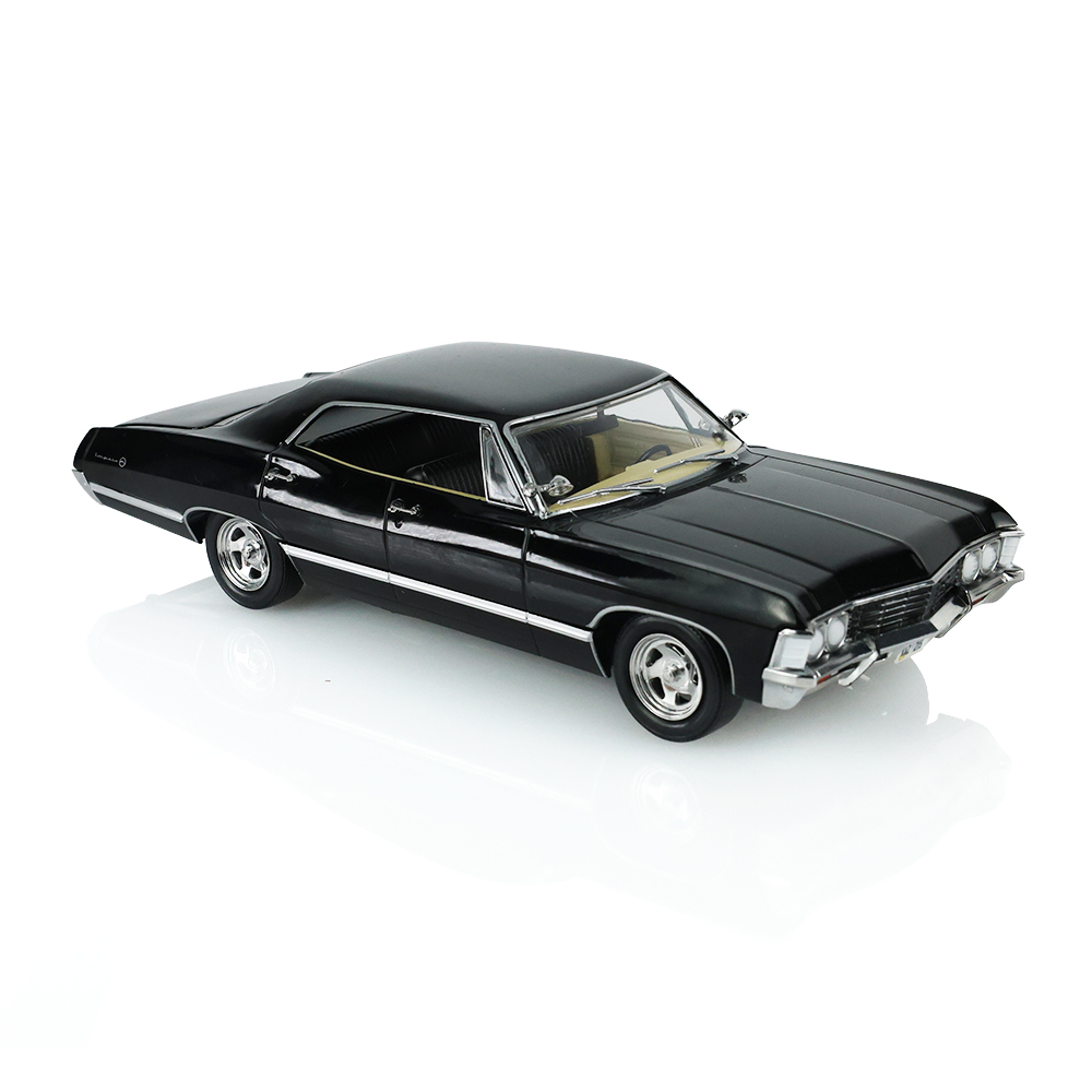1967 Chevrolet Impala Sport Sedan - Tuxedo Black