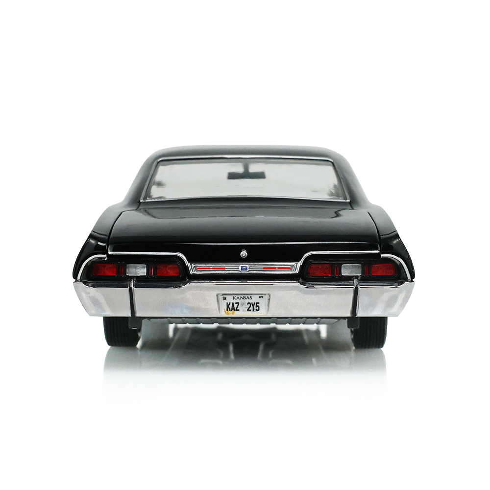 1967 Chevrolet Impala Sport Sedan - Tuxedo Black
