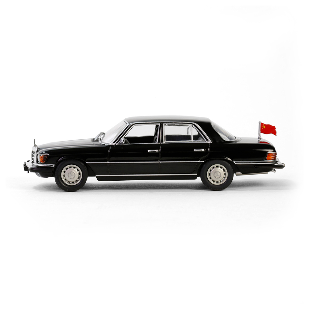 Rocky IV (1985) - 1977 Mercedes-Benz 450 SEL (W116)